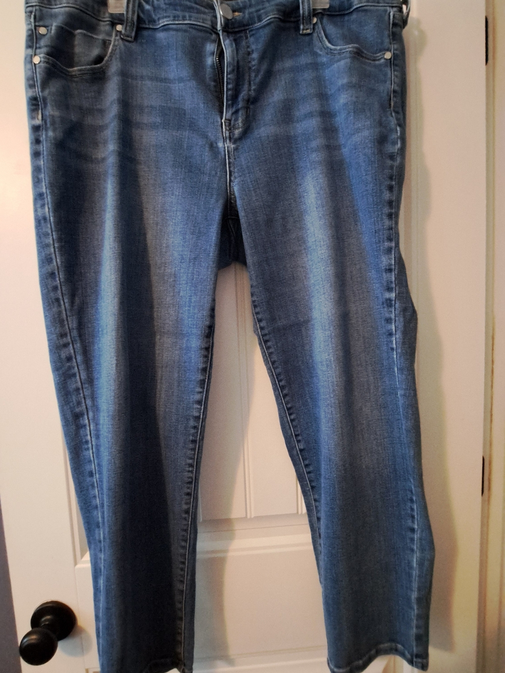 Liverpool Women's Medium Blue Straight Leg Jeans